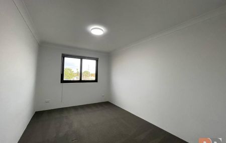 7/230 Spencer Road, THORNLIE WA 6108 - Photo 3