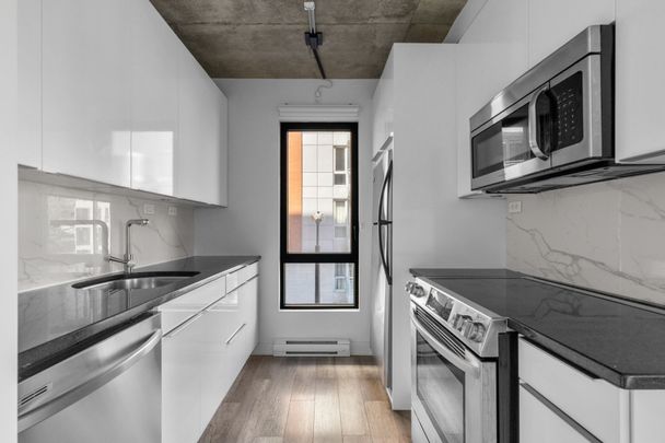 Condo for rent, Montréal (Le Sud-Ouest) - Photo 1