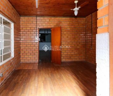 Casa com 3 quartos e 180m² para alugar em Niterói, Canoas. - Foto 3
