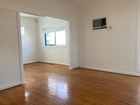 43 Salisbury Street, Moonee Ponds VIC 3039 - Photo 1