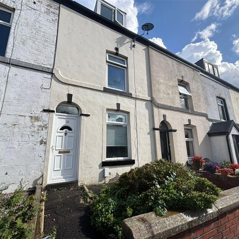 3 bedroom terraced house to rent - Photo 1
