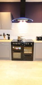 1 bedroom in a house share to rent - Photo 4