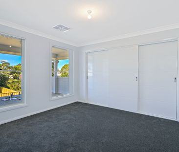 Three Bedroom Townhouse In Tahmoor - Photo 2