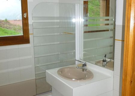 Appartement T3 à louer à Sallanches - Photo 2