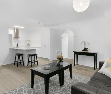 STUNNINGLY SOPHISTICATED PROPERTY IN THE CBD - Photo 1