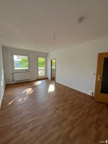 3-Raum-Wohnung mit Balkon im 1.OG mit ZMV - Photo 4