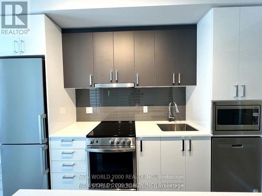 For Lease - 50 Upper Mall Way Road Unit# B-527, Vaughan, Ontario - Photo 1