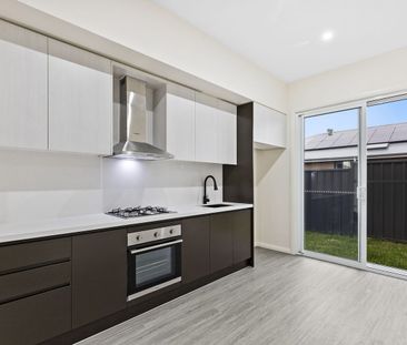 Near new granny flat with high end finishes - Photo 1