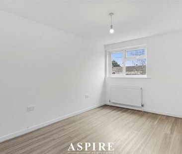 Eastbrooks, Pitsea, Basildon, SS13 - Photo 4