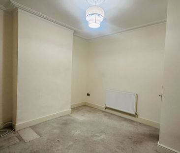 Flat 1, 143 Carholme Road, Lincoln - Photo 4