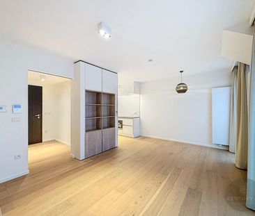 Appartement te huur - Foto 2