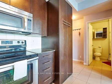 500 Condos and Lofts , #2701 - Photo 3