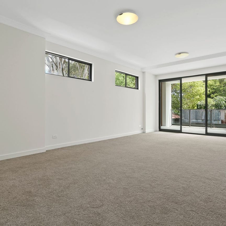 Modern & Convenient Living in the Heart of Wentworthville - Photo 1