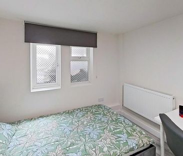 1 bedroom house of multiple occupation to rent - Photo 2