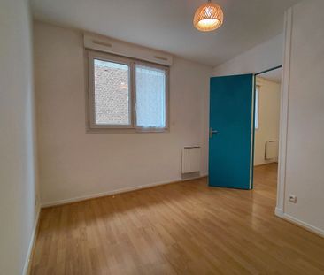 Location Appartement 2 pièces 32m² - Photo 2