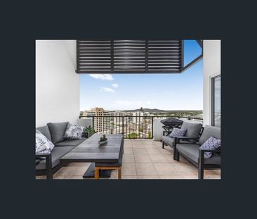 Elevated City & Ocean Views! - Photo 2