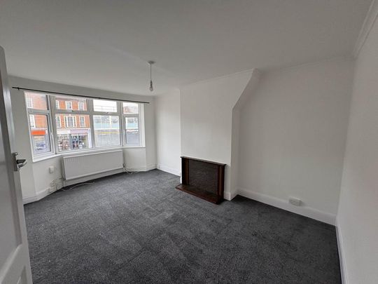 3 bedroom flat to rent - Photo 1