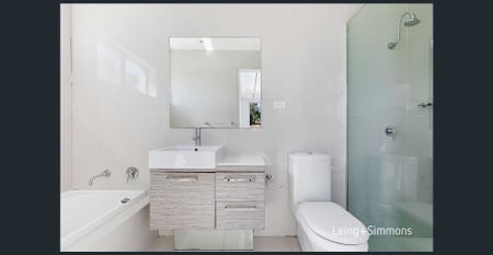 SPACIOUS CONTEMPORARY STYLE DUPLEX - Photo 5