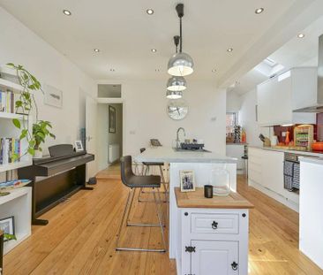 2 bedroom flat to rent - Photo 6