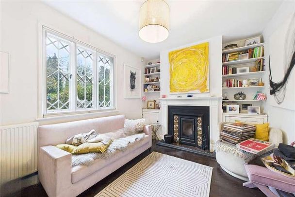 Upper Terrace, Bearwood Road, Wokingham, Berkshire, RG41 - Photo 1