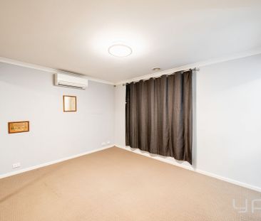 The Perfect Townhouse! - Photo 4