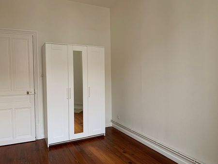 Location Appartement 2 pièces 43m² - Photo 2