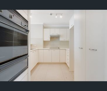 26/243 'The Bay Apartments' Boundary Street, Coolangatta, Qld 4225 - Photo 6