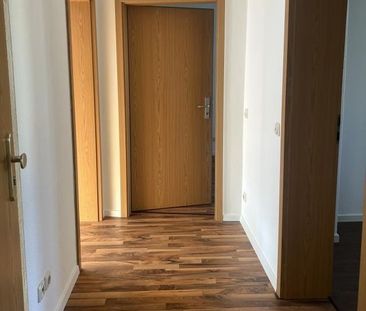 GemÃ¼tliche 2-Zimmerwohnung mit groÃer KÃ¼che und vorteilhafter Ra... - Photo 2