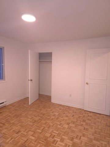 9102 Rue Maritain, H1R 3K6, H1R 3K6, Montréal - Photo 4