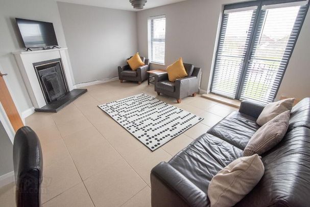 46 Montague Court (STUDENT LET), Portstewart, BT55 7GW - Photo 1