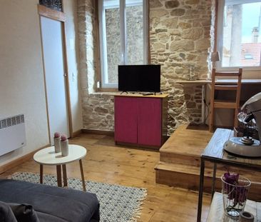 Location Appartement 1 pièce 22m² BOURGOIN JALLIEU 38300 - Photo 1