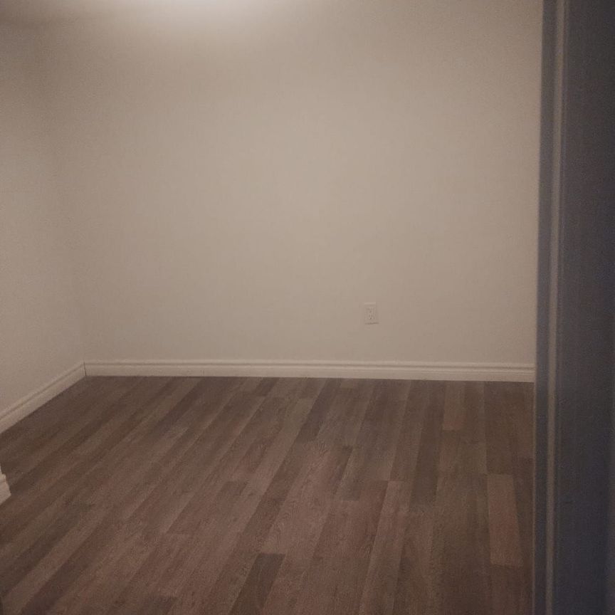 For Lease - 116 Golden Boulevard, Welland, Ontario - Photo 1