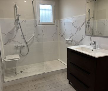 Location Maison 4 pièces 99m² ROANNE 42300 - Photo 3