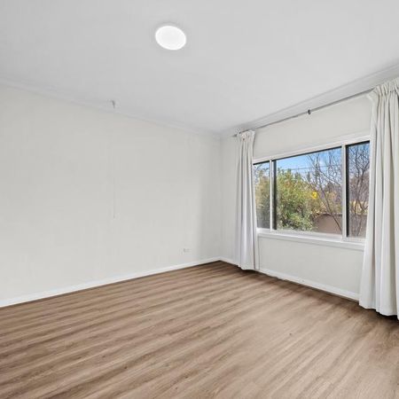 138 Uriarra Road - Photo 3