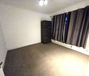 2 bedroom maisonette to rent - Photo 2