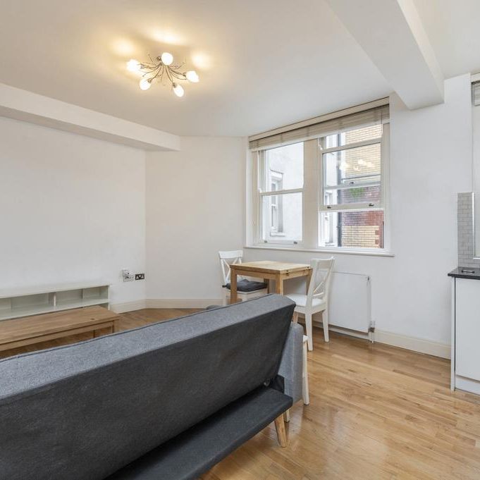2 bedroom flat to rent - Photo 1