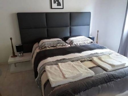 Location Appartement - Photo 2