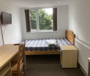 6 bedroom house share to rent - Photo 1