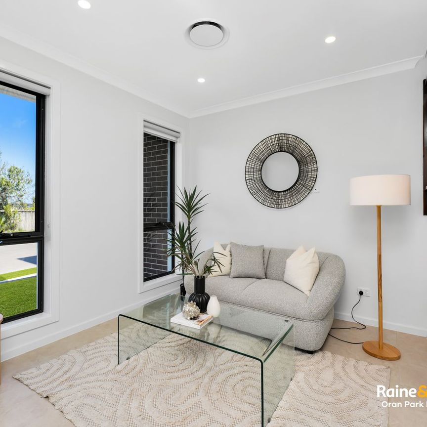 BRAND-NEW HOME NEXT AUSTRAL PLAZA - Photo 1