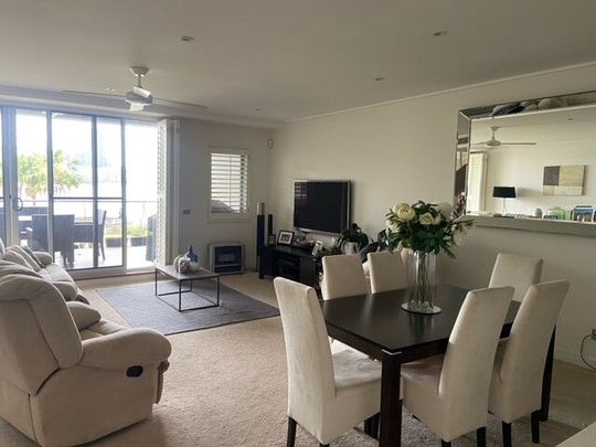 Wentworth Point - Photo 1