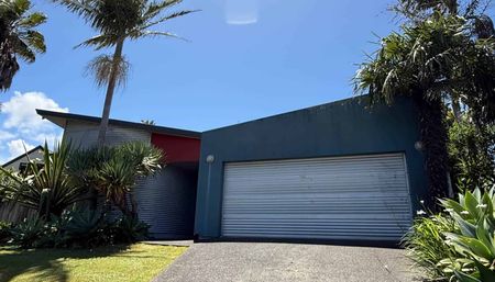 Short-Term 6-Month Rental - Ideal for Families... - Photo 2