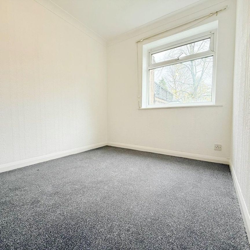2 Bed Flat, The Mount, M7 - Photo 1