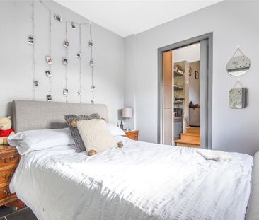 Medfield Street, London, SW15 - Photo 5