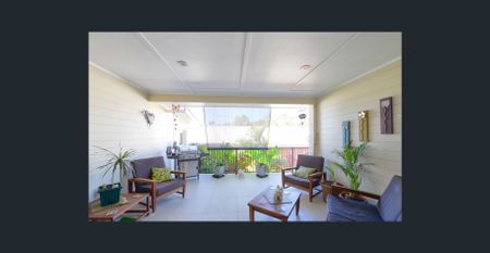 Situated in the quiet suburb of Springfield Lakes, this beautiful property is just waiting for you to call it home! - Photo 2