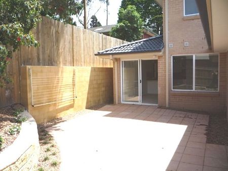 Open Cancelled, Deposit Paid $1270 pw - Tastefully Appointed Large Townhouse - Photo 3