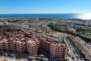 Apartment for rent in Arroyo de la Miel (Benalmádena), 1.200 €/month