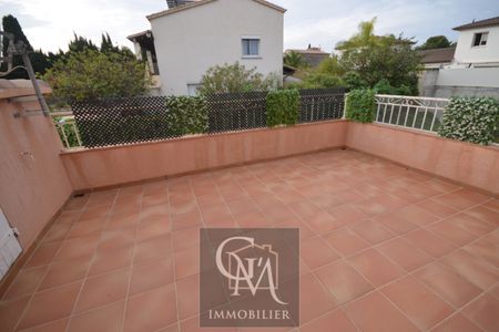 T3 à louer à Sanary en duplex - Photo 2