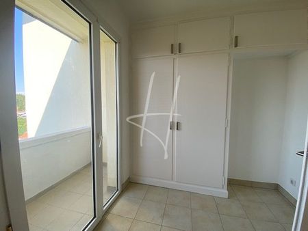 Location Appartement 4 pièces 81m² METZ 57000 - Photo 4