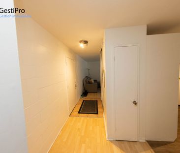 2539 Chemin Ste-Foy - Photo 1