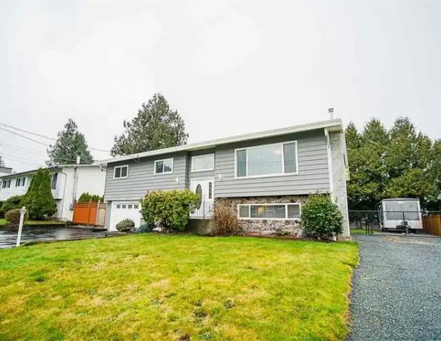 2 Bedroom Garden Level Bsmt Suite | 5829 Clover Drive, Chilliwack - Photo 1